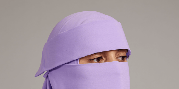 Comment se motiver à porter le hijab sans avoir peur du regard des autres ? - Seerah Shop